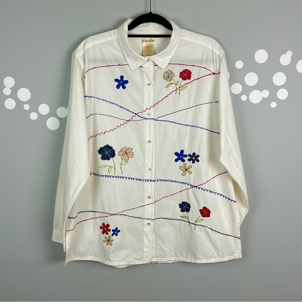 Bobbie Brooks Embroidered Floral Button Up Shirt XL White Cottagecore Vintage